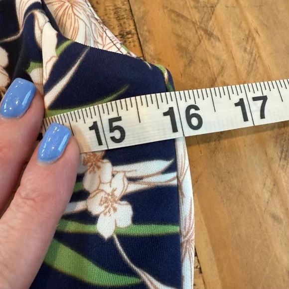 Vince Camuto Cocktail Sleeveless Blue Floral Dress Size 6 - Picture 6 of 7